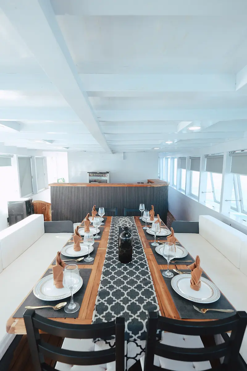 Derya Liveaboard - Luxury Phinisi Komodo Charter 2026